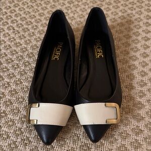 Pacific - Black and Cream Flats with Gold Accent